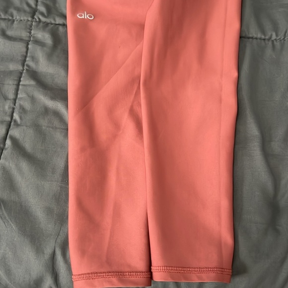 Alo High Waist Airlift Leggings Pink Size Small - Picture 4 of 6